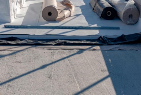 Toiture plate : quel syst&egrave;me d'&eacute;tanch&eacute;it&eacute; privil&eacute;gier ?